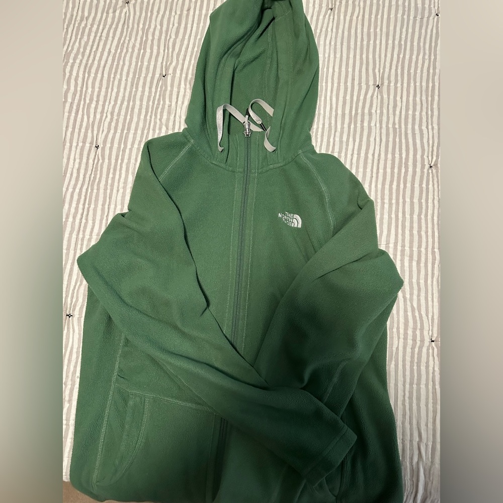 The North Face light weight women’s medium jacket